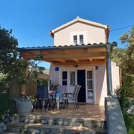 House Vien Nyaraló *